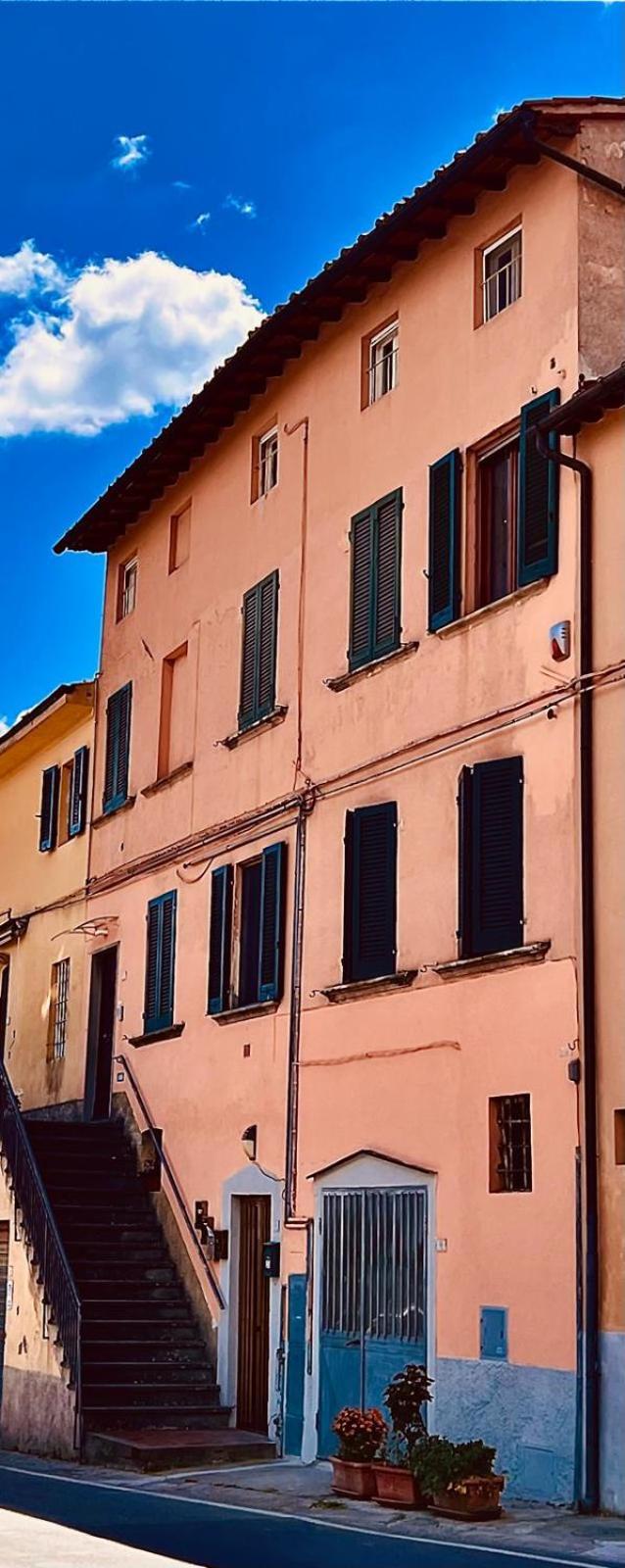 Ciliegia Di Lari - Attico Villa Bagian luar foto