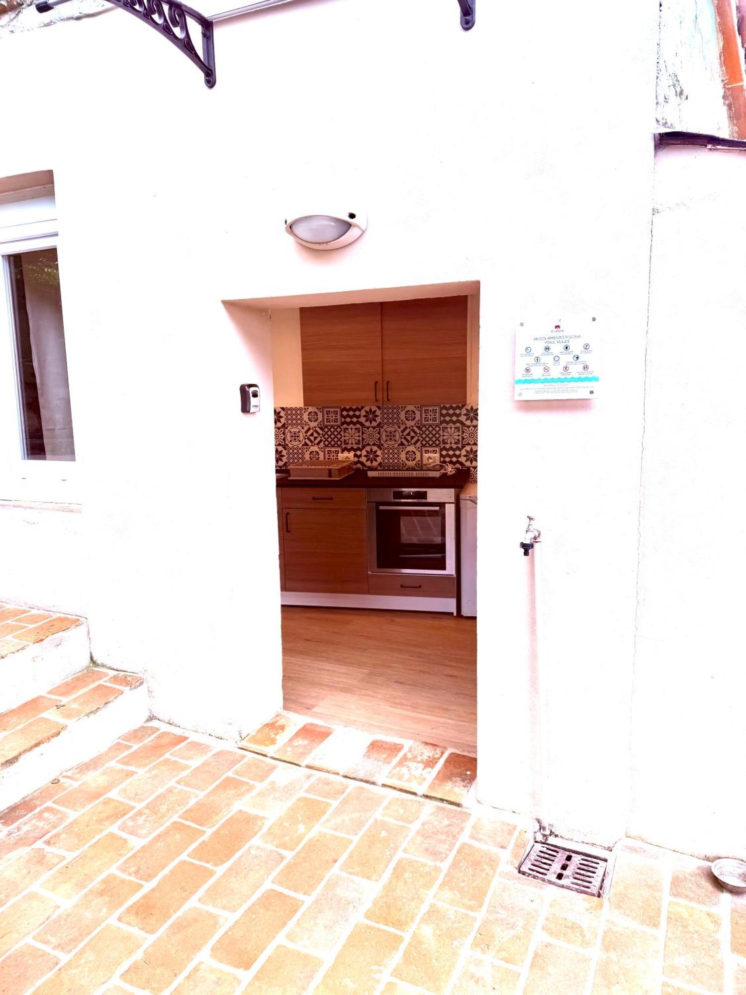 Ciliegia Di Lari - Attico Villa Bagian luar foto