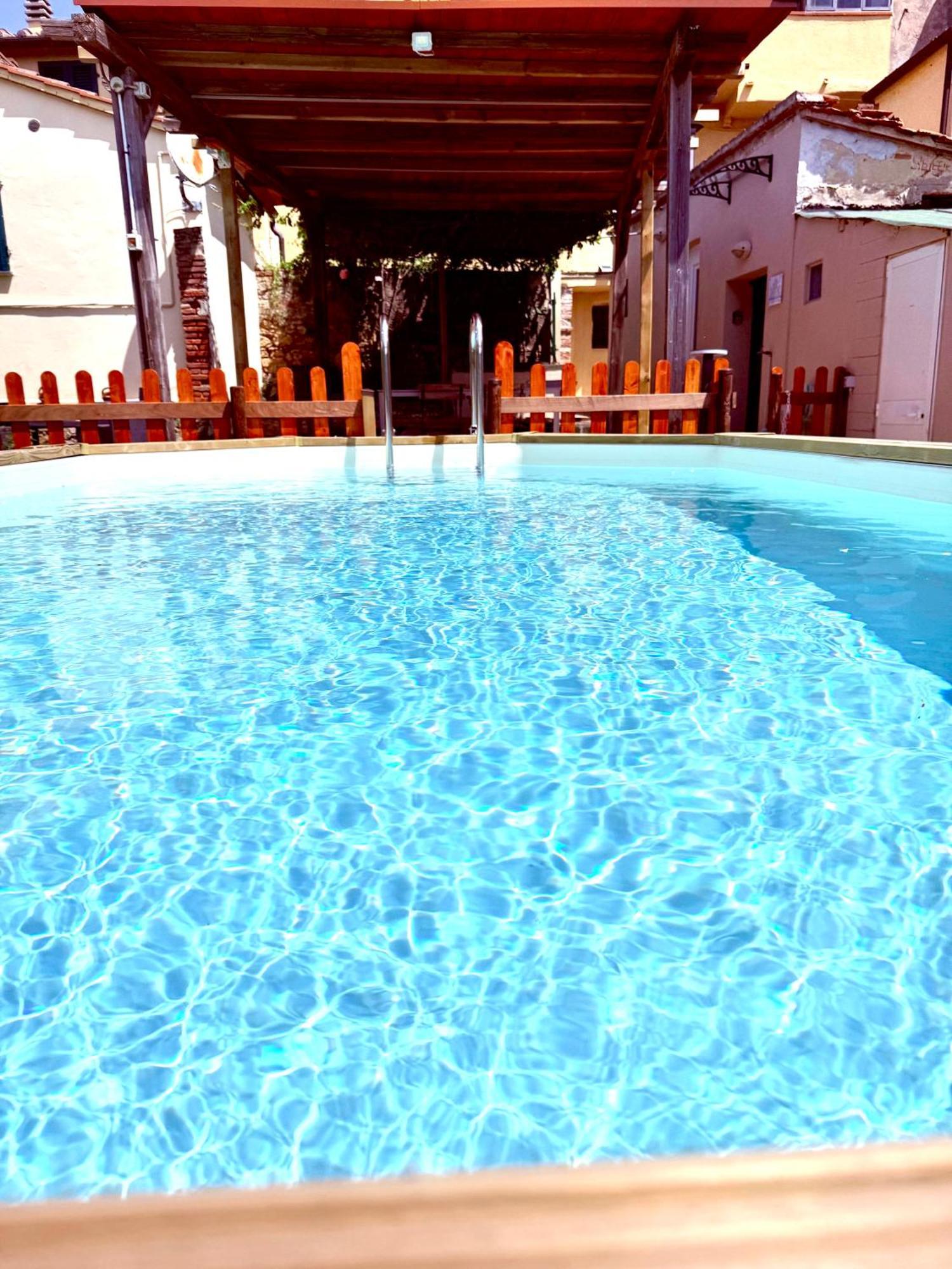 Ciliegia Di Lari - Attico Villa Bagian luar foto