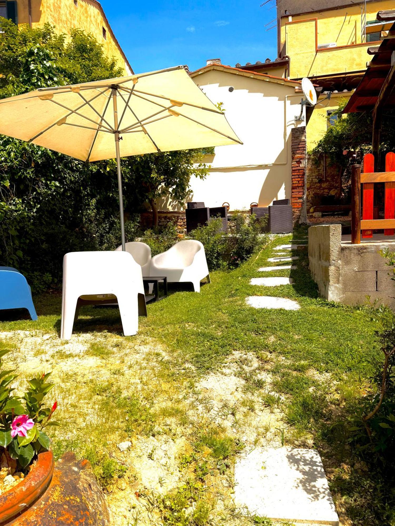 Ciliegia Di Lari - Attico Villa Bagian luar foto